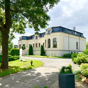 Hotel Schloss Breitenfeld Hotel&tagung